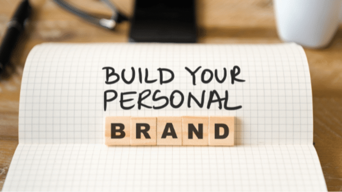 Crea tu marca personal - sergio f esquivel - estratega digital