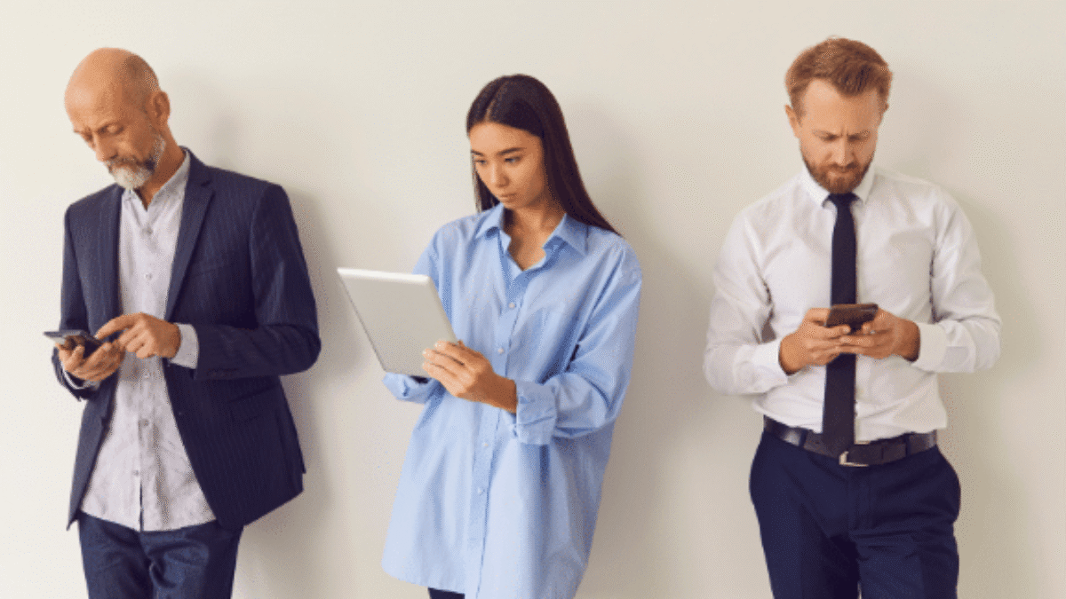 la obsesion con la competencia digital - sergio f esquivel - estratega digital