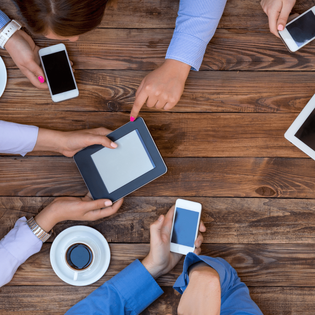 Crea interacciones con tus clientes - Sergio f esquivel | Estratega digital